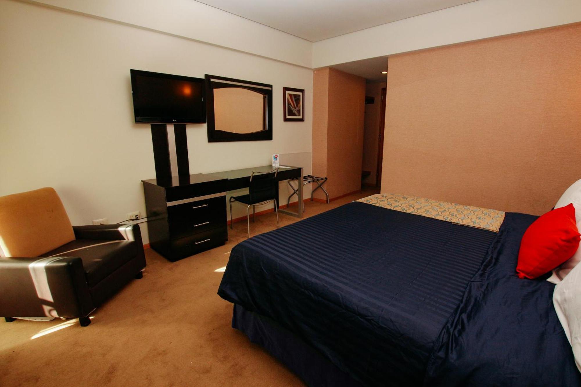 Hotel Colon Plaza Business Class Nuevo Laredo Luaran gambar