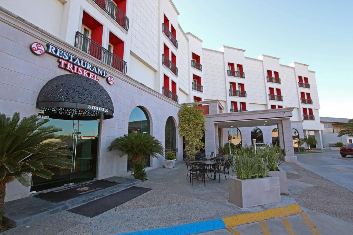 Hotel Colon Plaza Business Class Nuevo Laredo Luaran gambar